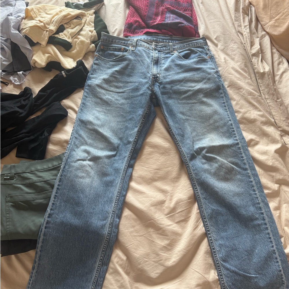 35X33 Levi's Men's Relaxed Jeans - Light Blue Denim